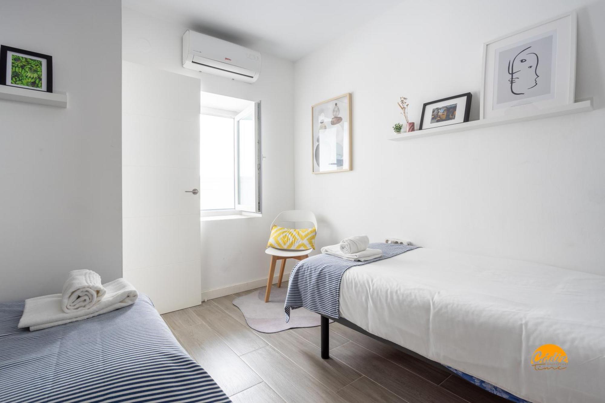 Apartamento Ático Catedral - WIFI - PETFRIENDLY - ECOFRIENDLY Cádiz Exterior foto